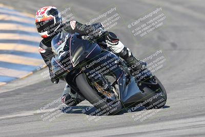 media/Nov-16-2025-Race Pace (Sun) [[8c5fa54630]]/Verified Riders/1-Turns 9 and 10 (925am)/